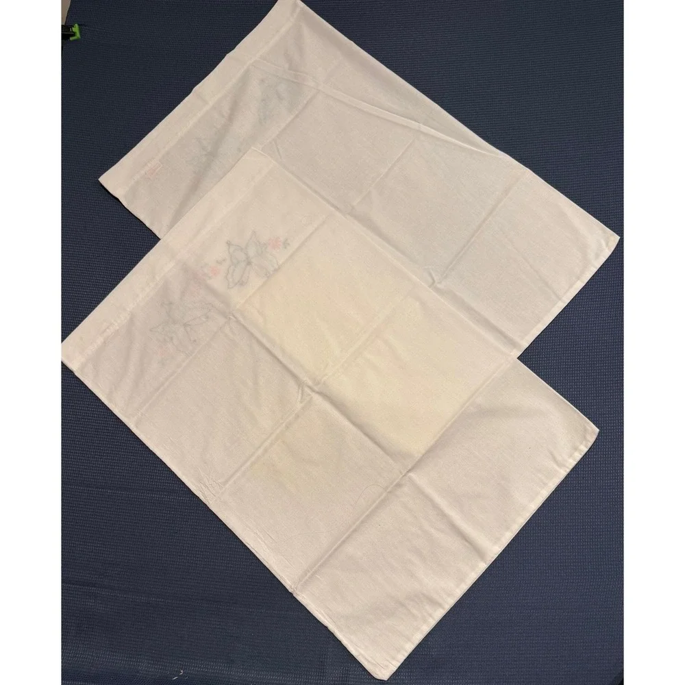 Vintage Embroidered Butterfly Pillowcase Pair White Muslin Standard Set USA Made